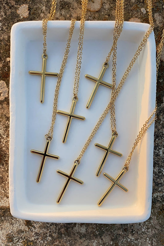 Diana cross necklace • NEW •