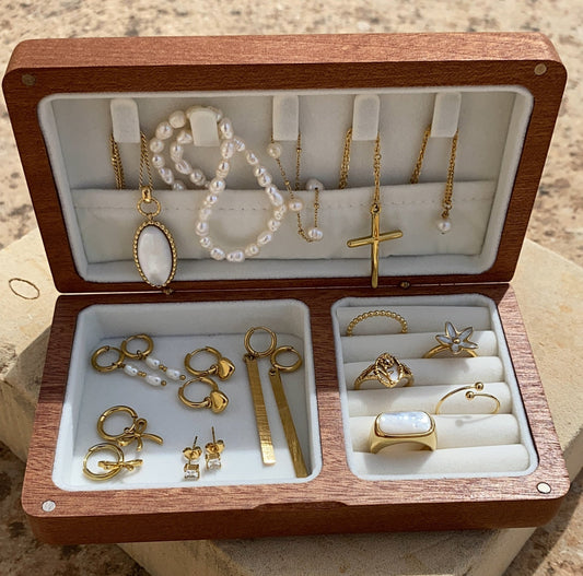 The Jewellery Box.