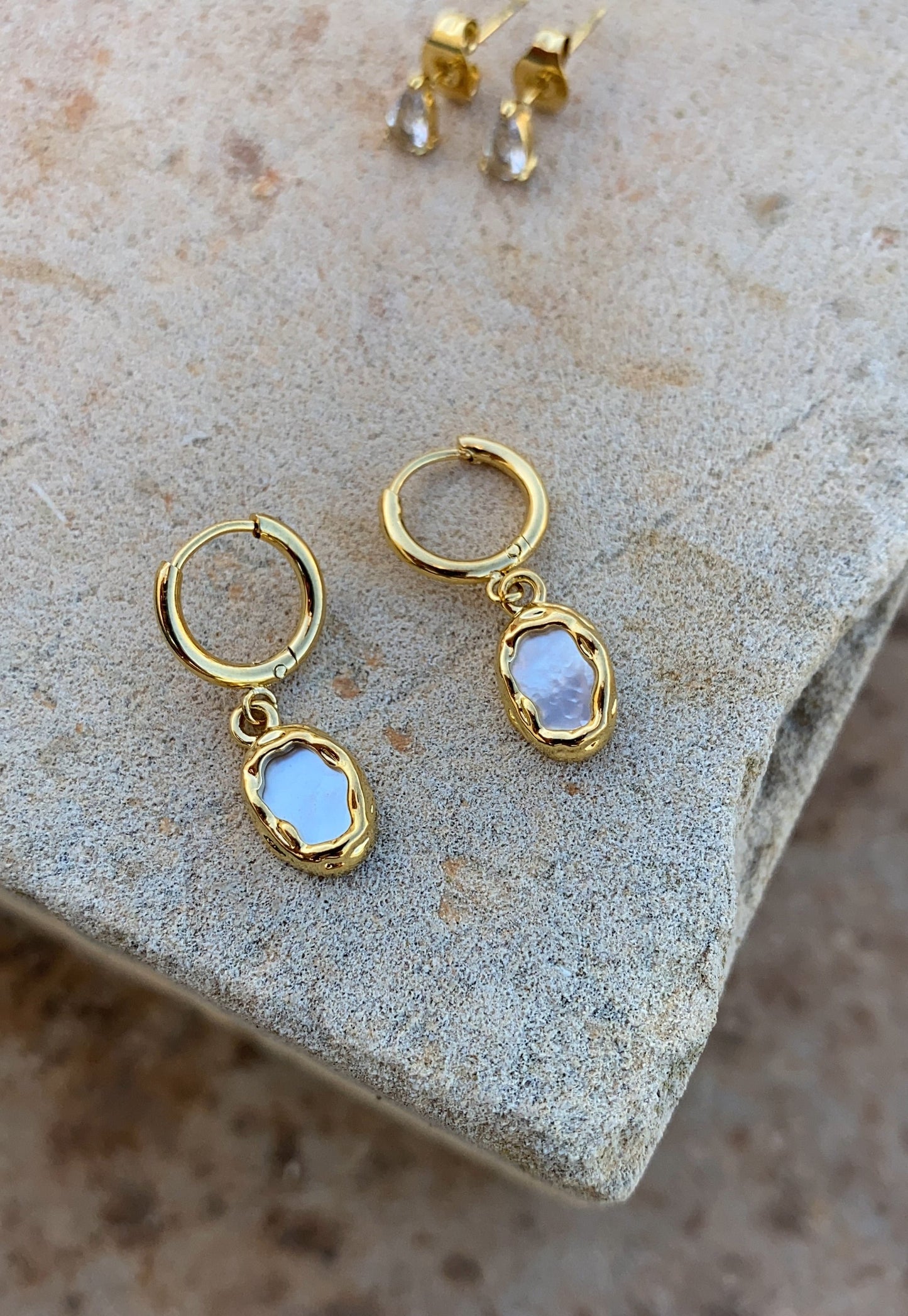 Vjolina earrings • NEW •