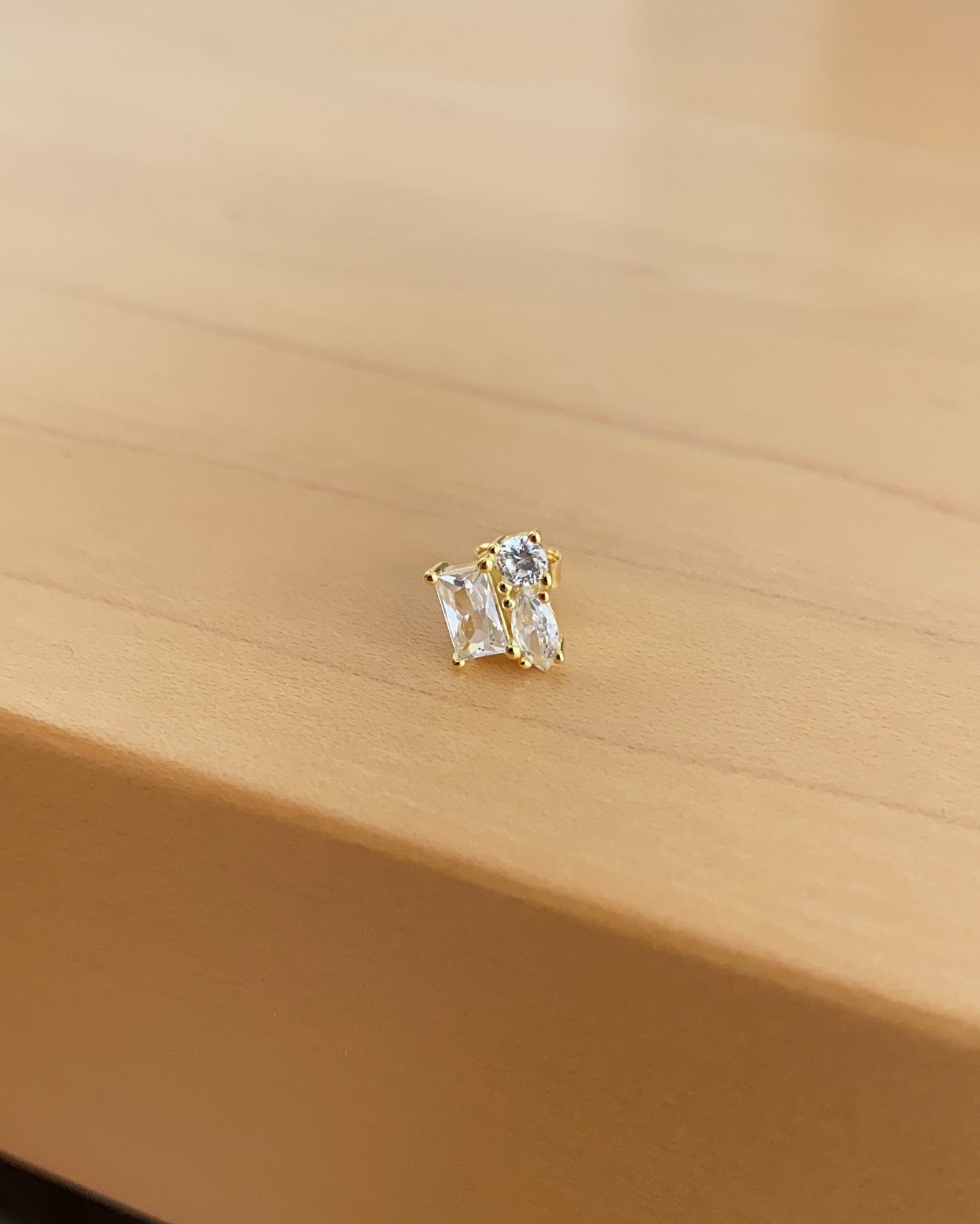 Zonza studs | NEW